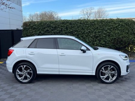 2019 Audi Q2 - thumbnail 2