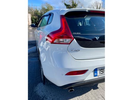 2019 Volvo V40 - thumbnail 12