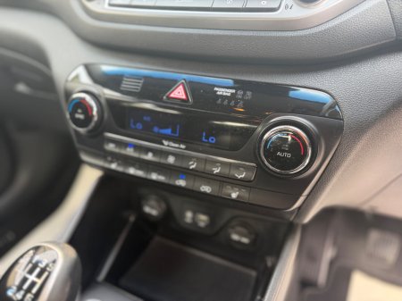 2015 Hyundai Tucson - thumbnail 8