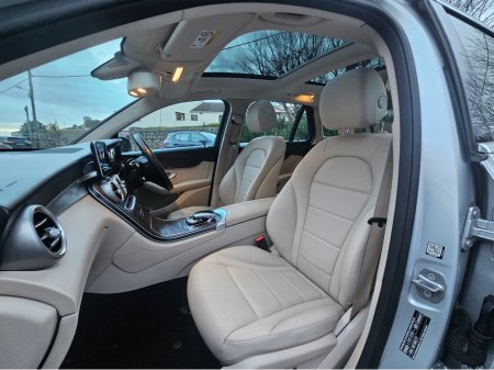 2017 Mercedes-Benz GLC Class ** DEPOSIT TAKEN **220 D 4MATIC 5DR AUTO €25,950 thumbnail