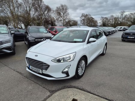 2019 Ford Focus - thumbnail 2