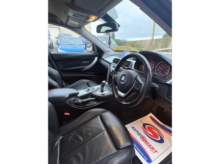 2017 BMW 3 Series - thumbnail 9