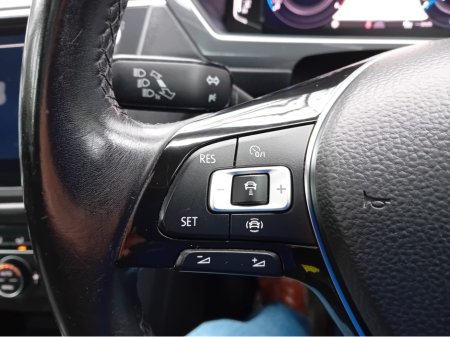 2020 Volkswagen Tiguan R-LINE 2.0 TDI  6 SPEED  150HP  SUV @ REDDY2DRIVE LTD €28,500 thumbnail