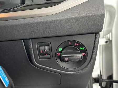 2018 Volkswagen Polo NEW NCT COMFORTLINE 1.0 MANUAL**MULTIFUNCTIONAL STEERING WHEEL**TOUCH SCREEN MEDIA DISPLAY**PARKING SENSORS**APPLE CARPLAY**BLACK CLOTH INTERIOR**SEMI DIGITAL DASH**ISOFIX**FINANCE AVAILABLE** €14,495 thumbnail