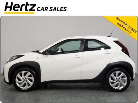 2023 Toyota Aygo X PULSE 1.0 Petrol Manual €14,475 thumbnail
