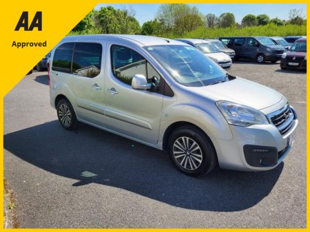 2017 Peugeot Partner Tepee RS BLUE HDI S/S €17,995