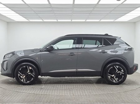 2024 Peugeot 2008 - thumbnail 5