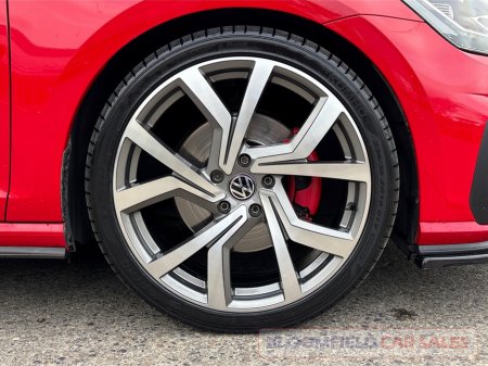 2018 Volkswagen Golf - thumbnail 9