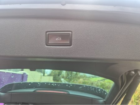 2020 Volkswagen Tiguan - thumbnail 13