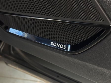 2022 Audi RS Q3 - thumbnail 16