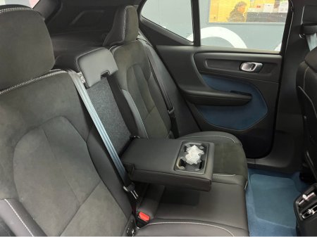 2022 Volvo XC40 2022 VOLVO XC40 EV RECHARGE ULTIMATE AUTOMATIC / CRUISE CONTROL / 360° CAMERA / ELECTRIC MEMORY & HEATED SEATS / PANORAMIC SUNROOF €27,950 thumbnail