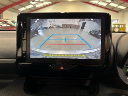 2024 Toyota Yaris HYBRID 1.5 LUNA 115HP €23,950