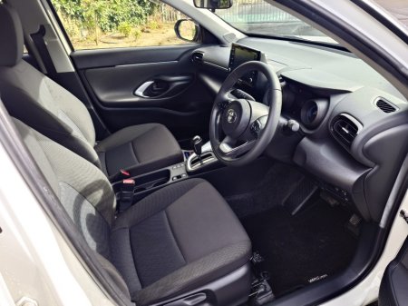 2020 Toyota Yaris Cross - thumbnail 9