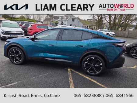 2024 Peugeot 408 ALLURE 1.2 130 AUTOMATIC 6 4 thumbnail