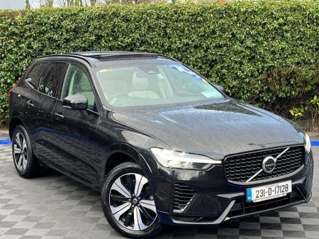 2023 Volvo XC60 T6 PLUS DARK AWD 2.0 * HUGE SPEC * // OPENING PAN ROOF // 360 PARKING CAMERAS // APPLE CARPLAY/ANDROID AUTO