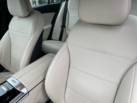 2023 Mercedes-Benz C Class - thumbnail 17