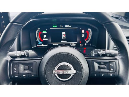 2023 Nissan Qashqai LOW MILEAGE AUTOMATIC 4 REVERSE CAMERAS + FRONT AND REAR PARK SENSORS €31,995 thumbnail