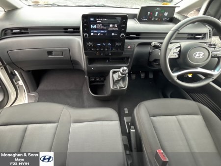 2024 Hyundai Staria 2.2 DIESEL 6 SPEED MANUAL VAN 5DR €23,900