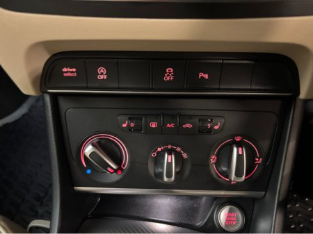 2018 Audi Q3 2.0 TDI 150 QUATTRO SE 4DR €19,999 thumbnail