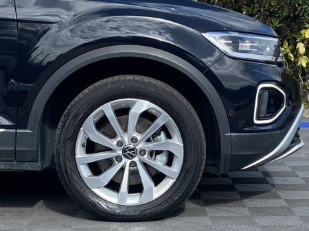 2022 Volkswagen T-Roc - thumbnail 9