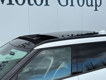 2026 Kia EV5 - thumbnail 10