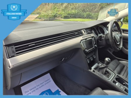 2016 Volkswagen Passat - thumbnail 15