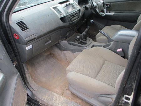 2013 Toyota Hilux - thumbnail 5