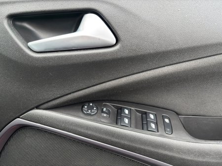 2023 Opel Crossland X  €15,000 thumbnail