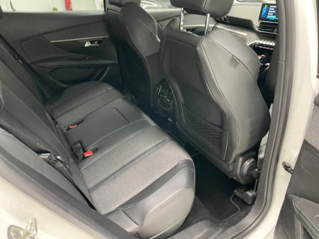2021 Peugeot 3008 - thumbnail 12