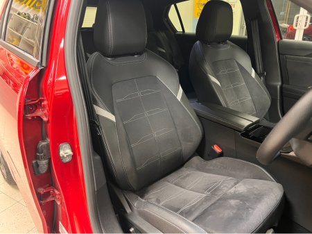 2024 Opel Astra Amazing Car 180BHP Hybrid Auto Top Of The Sportsline GS Huge Spec As New Only 3900 Kms www.bolands.ie Est.1955 €32,950 thumbnail