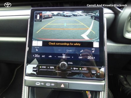 2024 Lexus LBX Hybrid Emotion €38,950 thumbnail