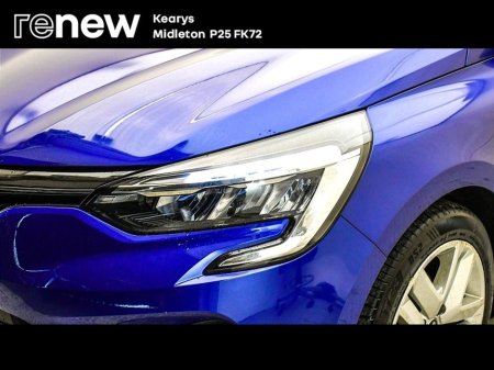 2022 Renault Clio Dynamique TCe 90 €15,990 thumbnail