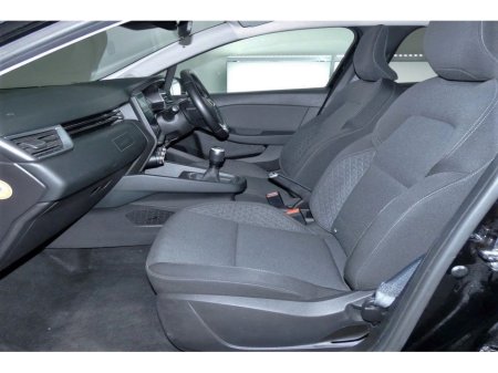 2022 Renault Clio - thumbnail 15