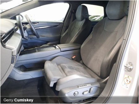 2025 Volkswagen ID.7 - thumbnail 2