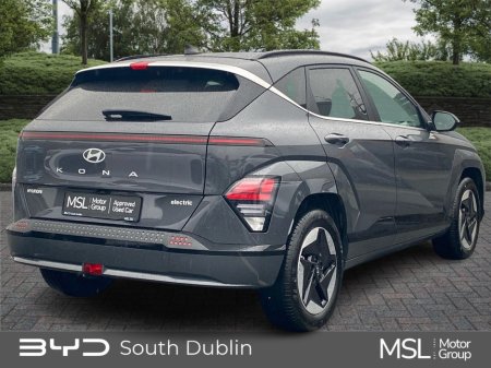 2025 Hyundai Kona - view 3