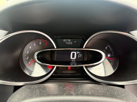 2014 Renault Clio 1.2 16V 75 EXPRESSION €8,995 thumbnail