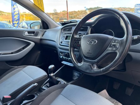 2017 Hyundai i20 - thumbnail 5