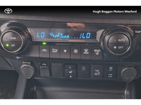 2023 Toyota Hilux - thumbnail 23