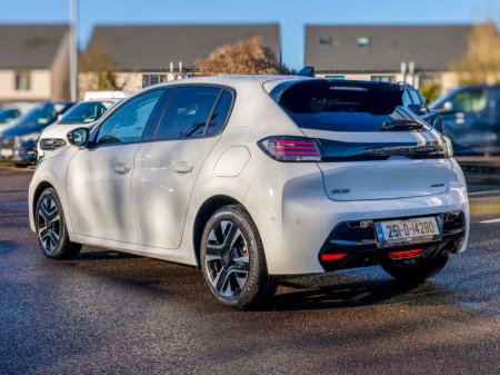 2025 Peugeot 208 - thumbnail 20