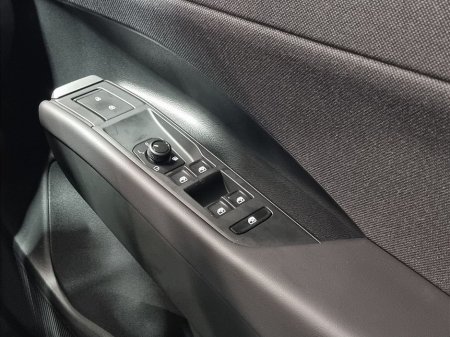 2026 Volkswagen T-Roc - thumbnail 25