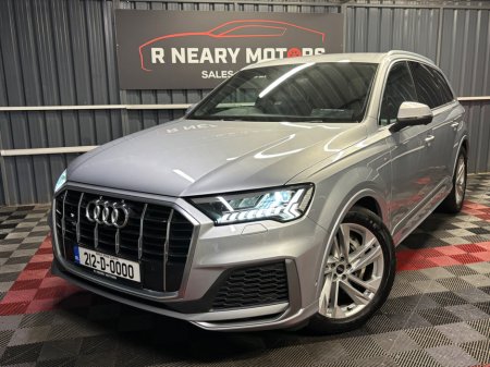 2021 Audi Q7 55 TFSI e S Line