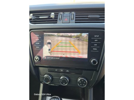 2018 Skoda Octavia - thumbnail 16