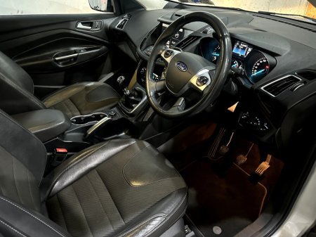 2017 Ford Kuga - thumbnail 10