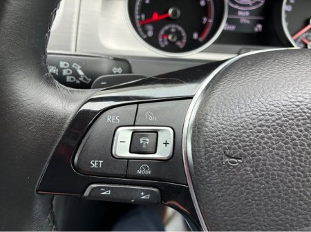 2014 Volkswagen Golf - thumbnail 19