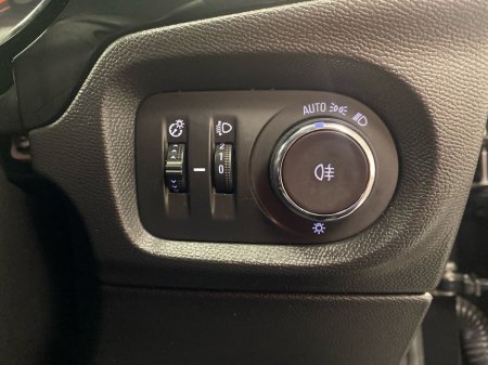 2023 Opel Corsa - thumbnail 13