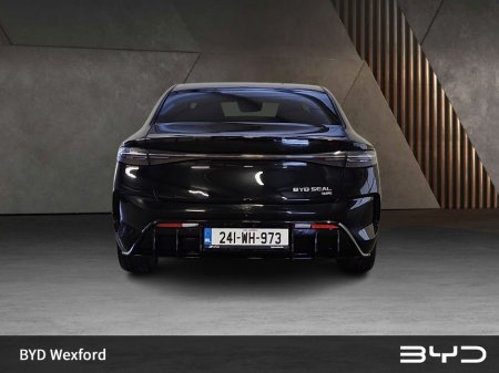 2024 BYD Seal 82.5kWh Excellence 4WD €41,475 thumbnail