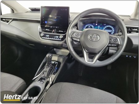 2023 Toyota Corolla 1.8 Hybrid Luna Saloon €22,795 thumbnail
