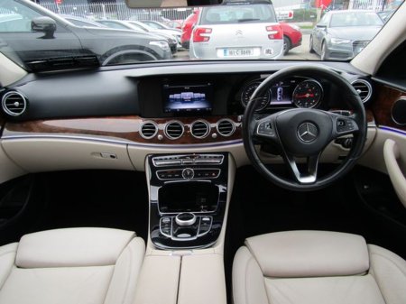 2017 Mercedes-Benz E Class E 220 d D Avantgarde 4DR Auto €15,950 thumbnail