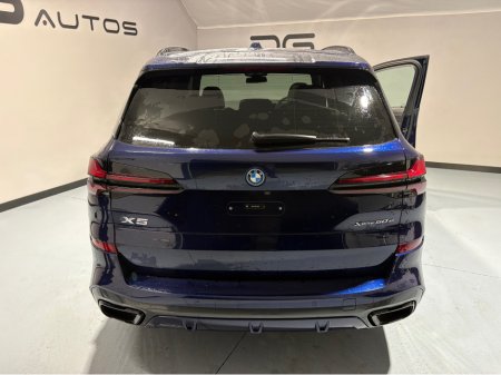 2025 BMW X5 50E M SPORT AUTO -  MASSIVE SPEC €97,950 thumbnail