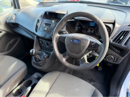 2018 Ford Transit Connect - thumbnail 16